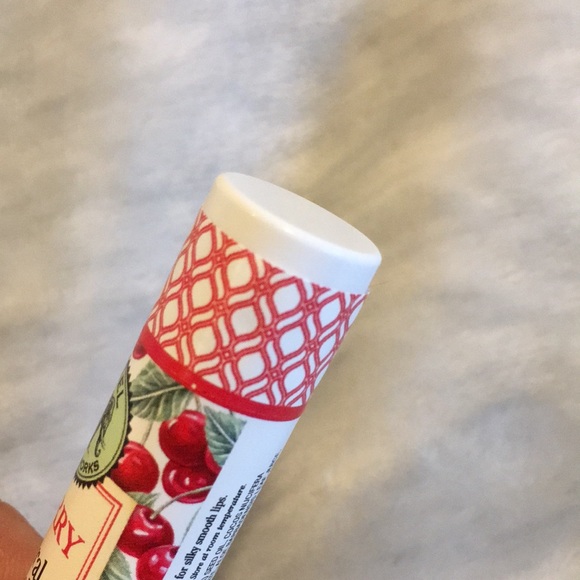 Michel Design Works Cherry Lip Balm NWT .15 oz moisturize shea butter bees wax - Picture 7 of 13